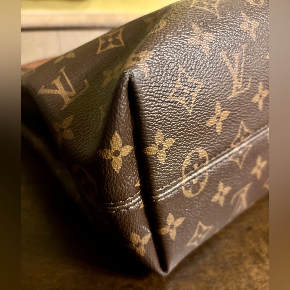 AUTHENTIC Louis Vuitton Dark Brown Monogram Graceful PM Shoulder Bag - Picture 9 of 13